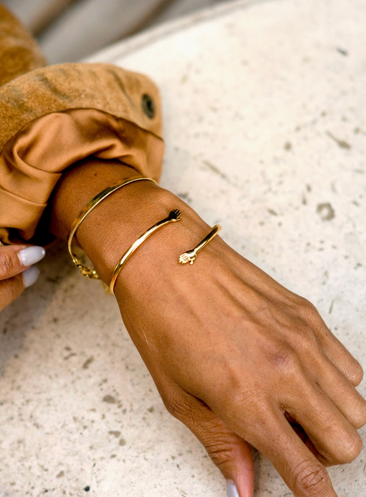 I Wanna Hold Your Hand Cuff
