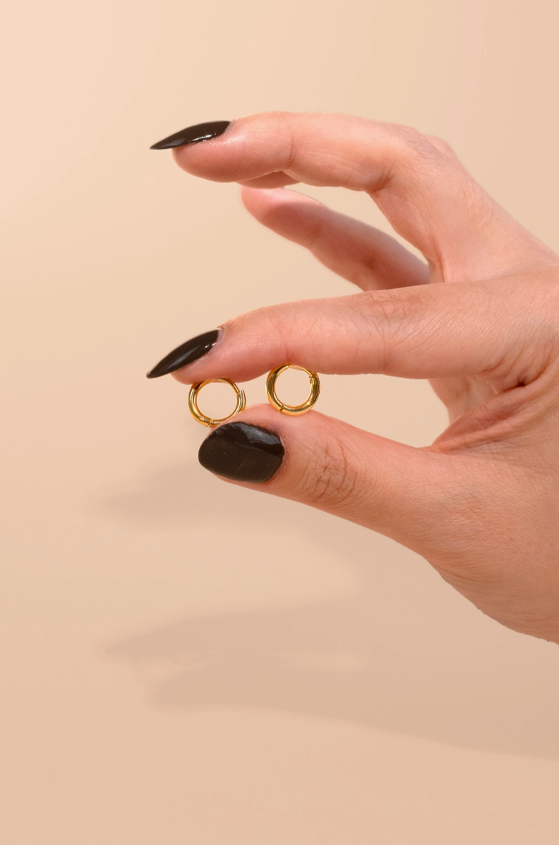 Everyday Huggie Hoops