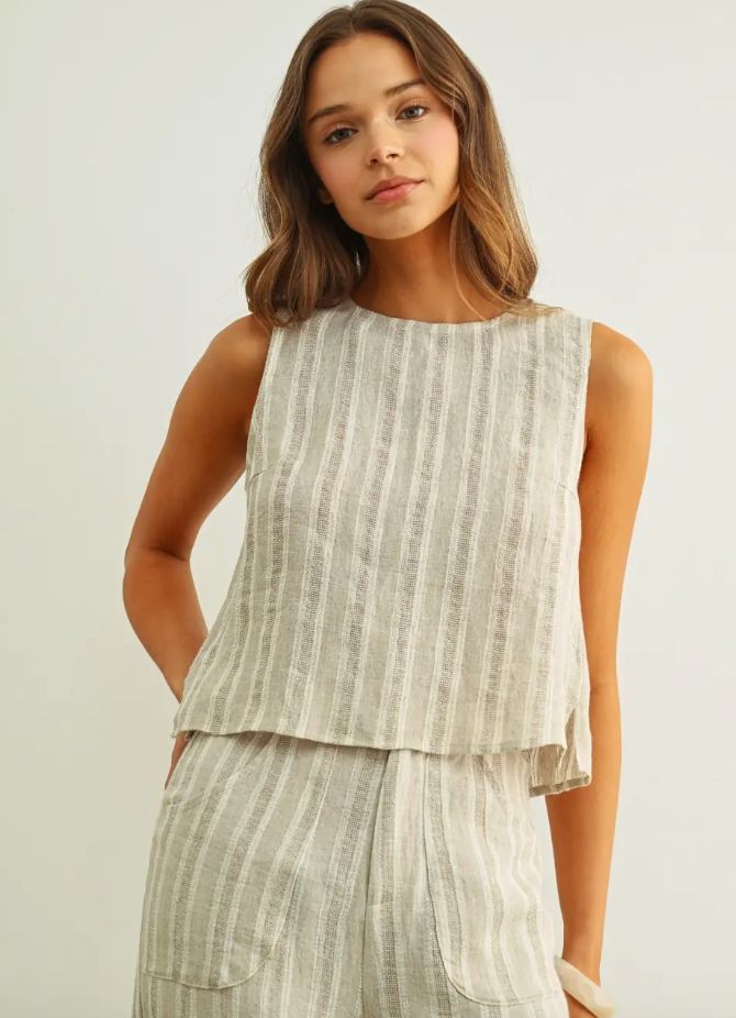 Linen Twist Back Top