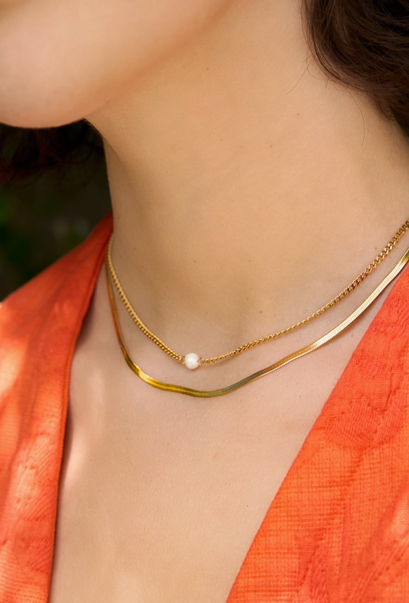 Cove Necklace