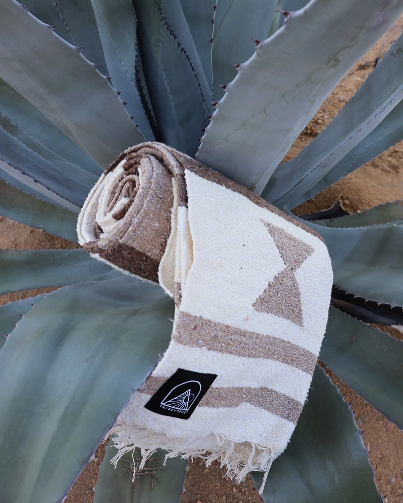 Sandstone Lines 2.0 Handwoven Blanket