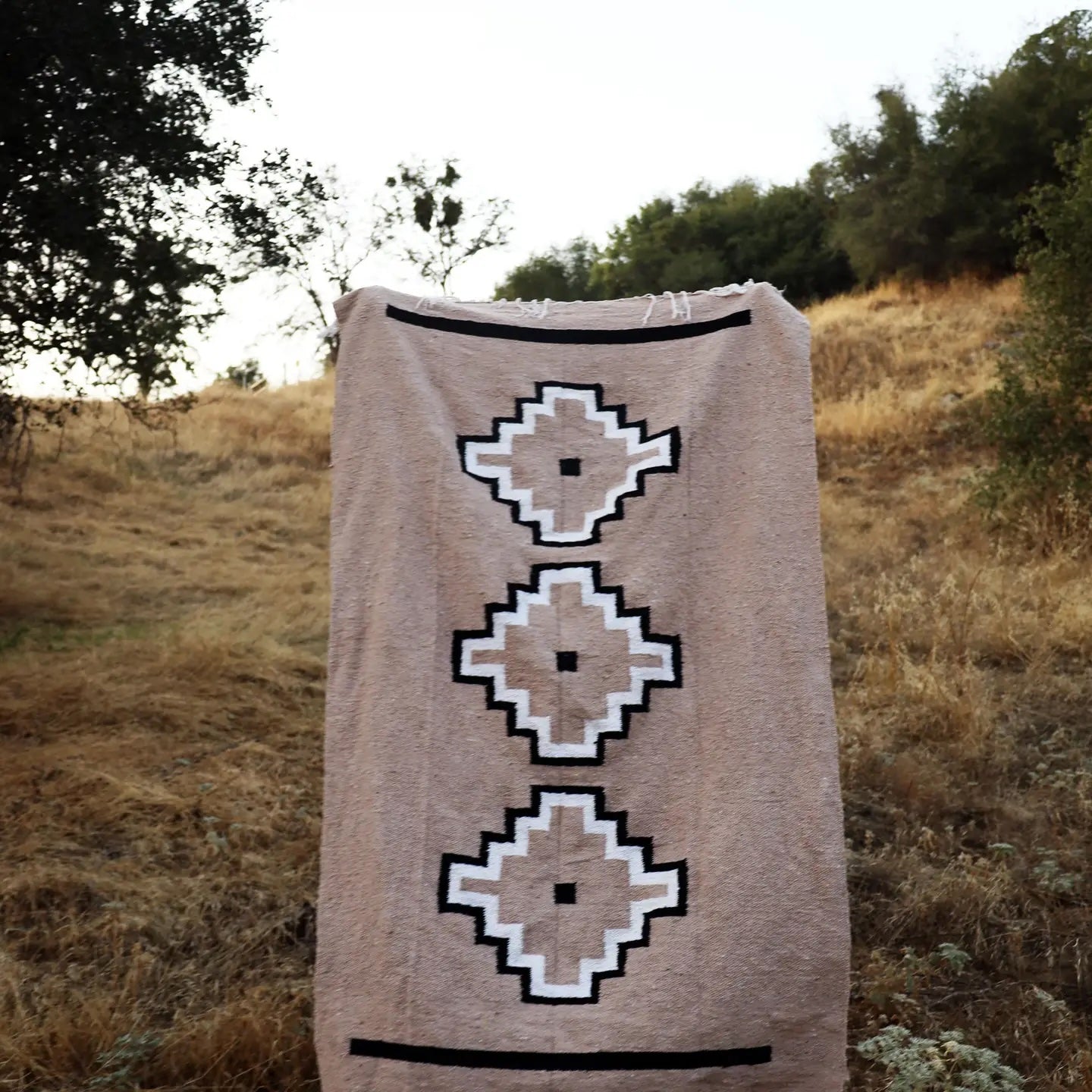 Tres Cruces Handwoven Blanket